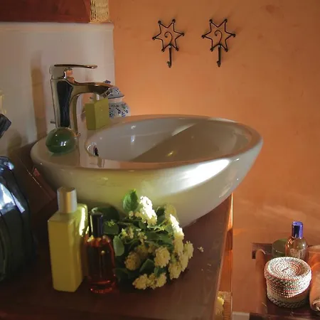 Rosa Dei Venti Bed & Breakfast *